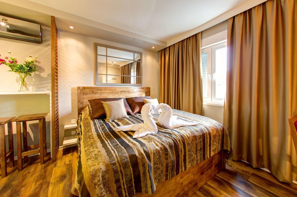 מוסטר Luxury Studio Yasmine מראה חיצוני תמונה
